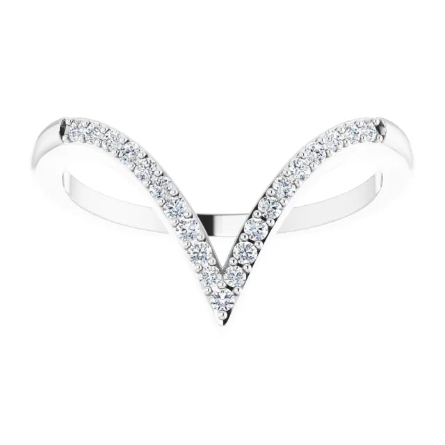 14K 1/6 CTW Natural Diamond V Ring